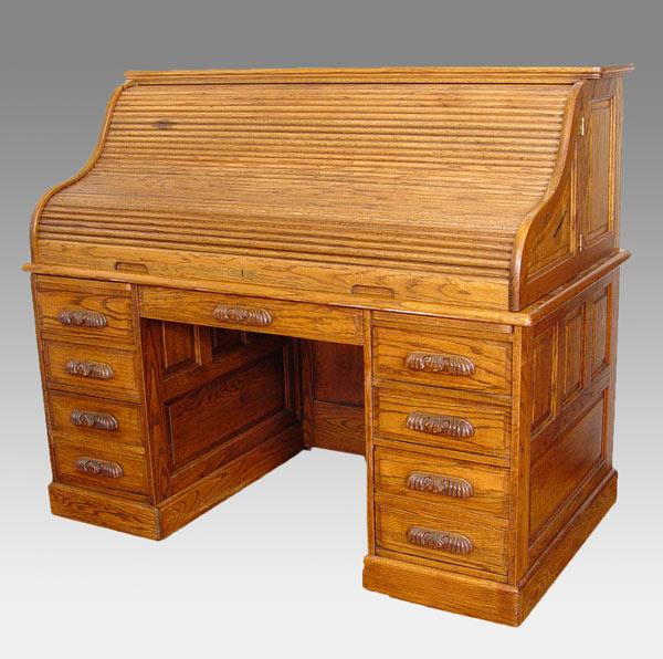 Appraisal: CONTEMPORARY AMISH MADE OAK ''S'' ROLL TOP DESK Removable top