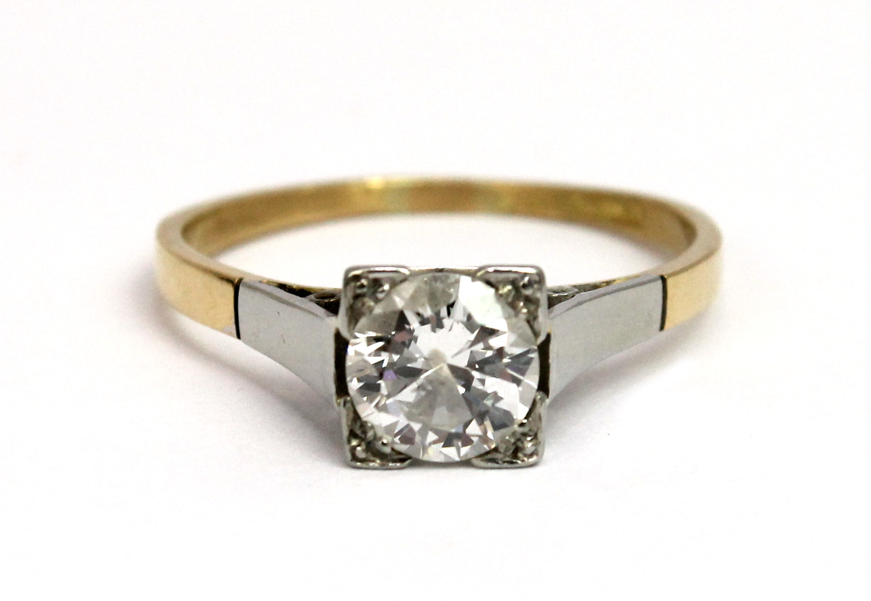 Appraisal: A gold and diamond set single stone ring mounted with