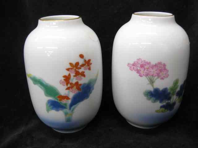 Appraisal: Pair of Fukagawa Japanese Porcelain Vases '' florals signed excellent