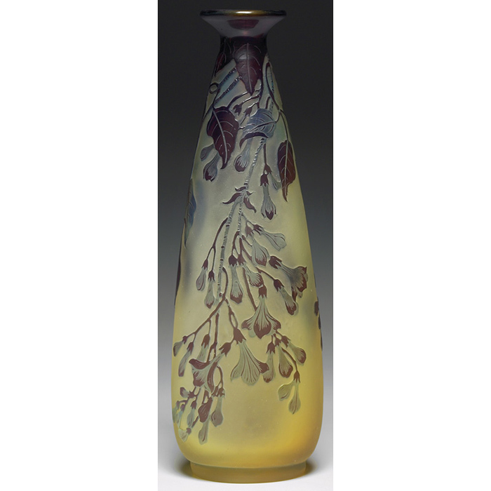 Appraisal: Gall eacute vase cameo floral design in multiple shades of