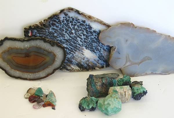 Appraisal: An assembled group of polished and natural mineral specimens