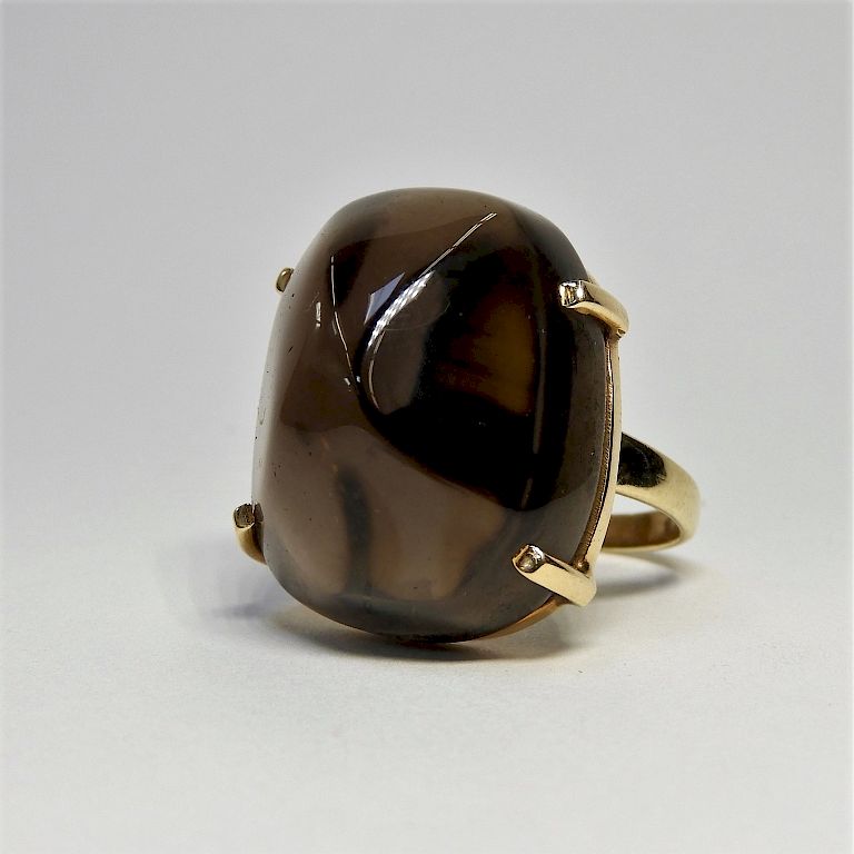 Appraisal: K Yellow Gold Chunky Smokey Quartz Ring th Century Large