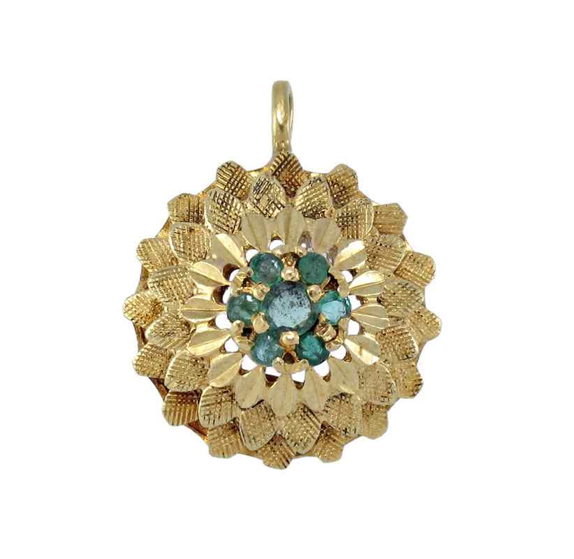 Appraisal: K GOLD EMERALD PENDANT K yellow gold pendant contains round