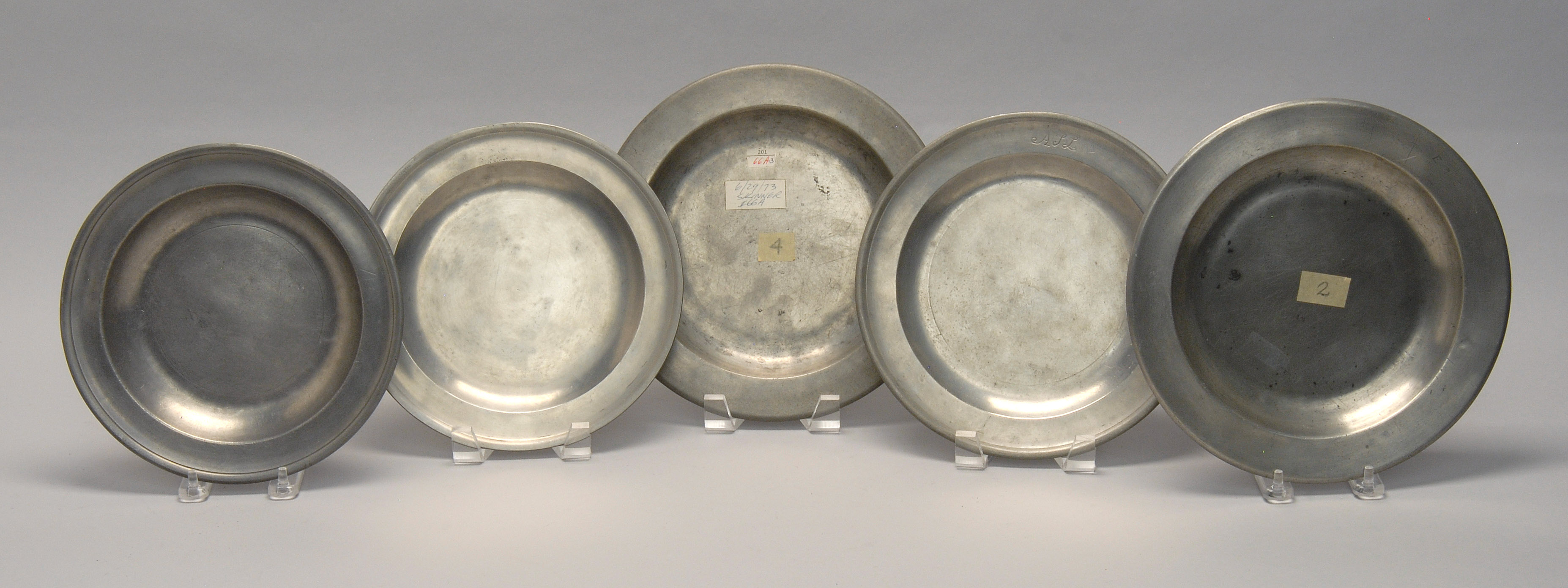 Appraisal: FIVE ANTIQUE ENGLISH PEWTER PLATES Late th Early th CenturyTwo