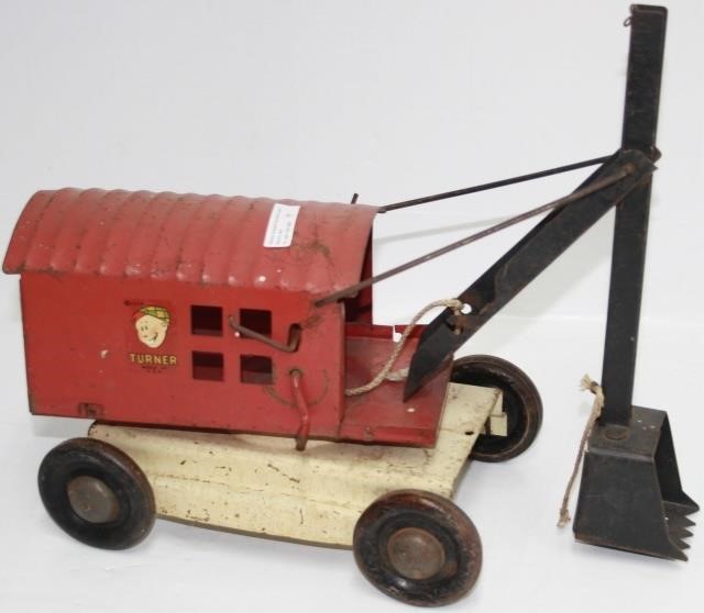 Appraisal: S TURNER TOY STEAM SHOVEL HIGH LONG WHEN SHOVEL IS