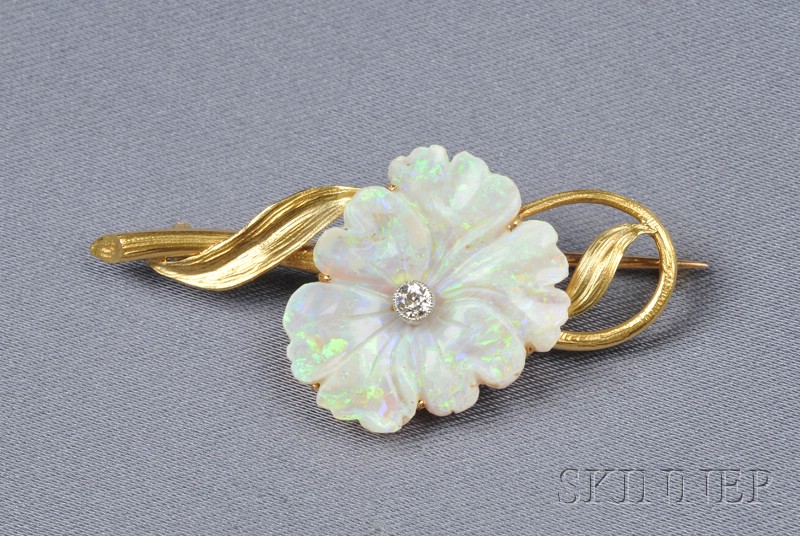 Appraisal: kt Gold and Carved Opal Pansy Brooch set with a