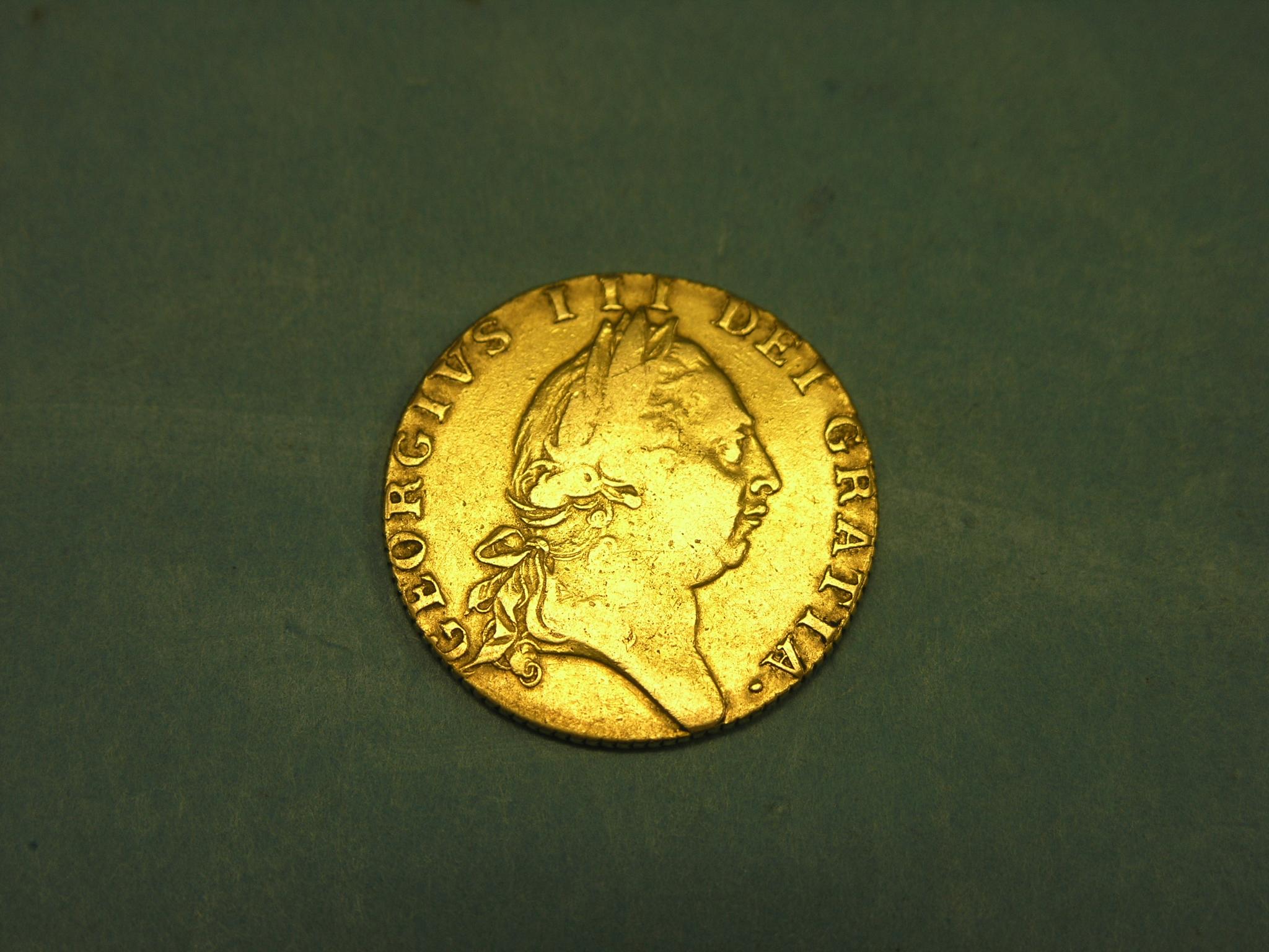 Appraisal: A George III gold spade guinea