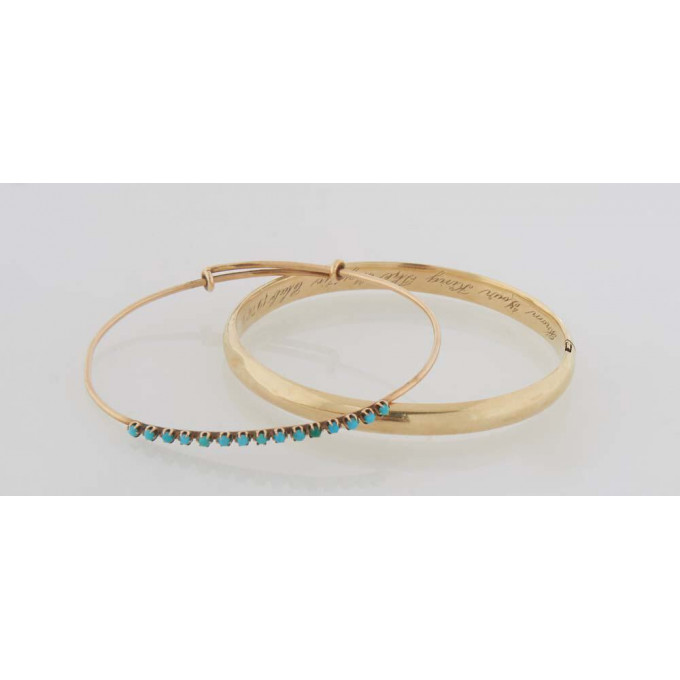 Appraisal: Two Vintage K Yellow Gold Bangle Bracelets one a Mardi