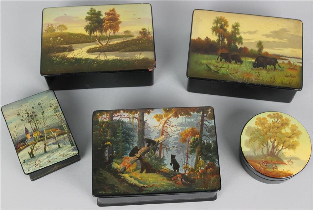 Appraisal: FIVE FEDOSKINO RUSSIAN LACQUER BOXES OF LANDSCAPES the four papier-mache