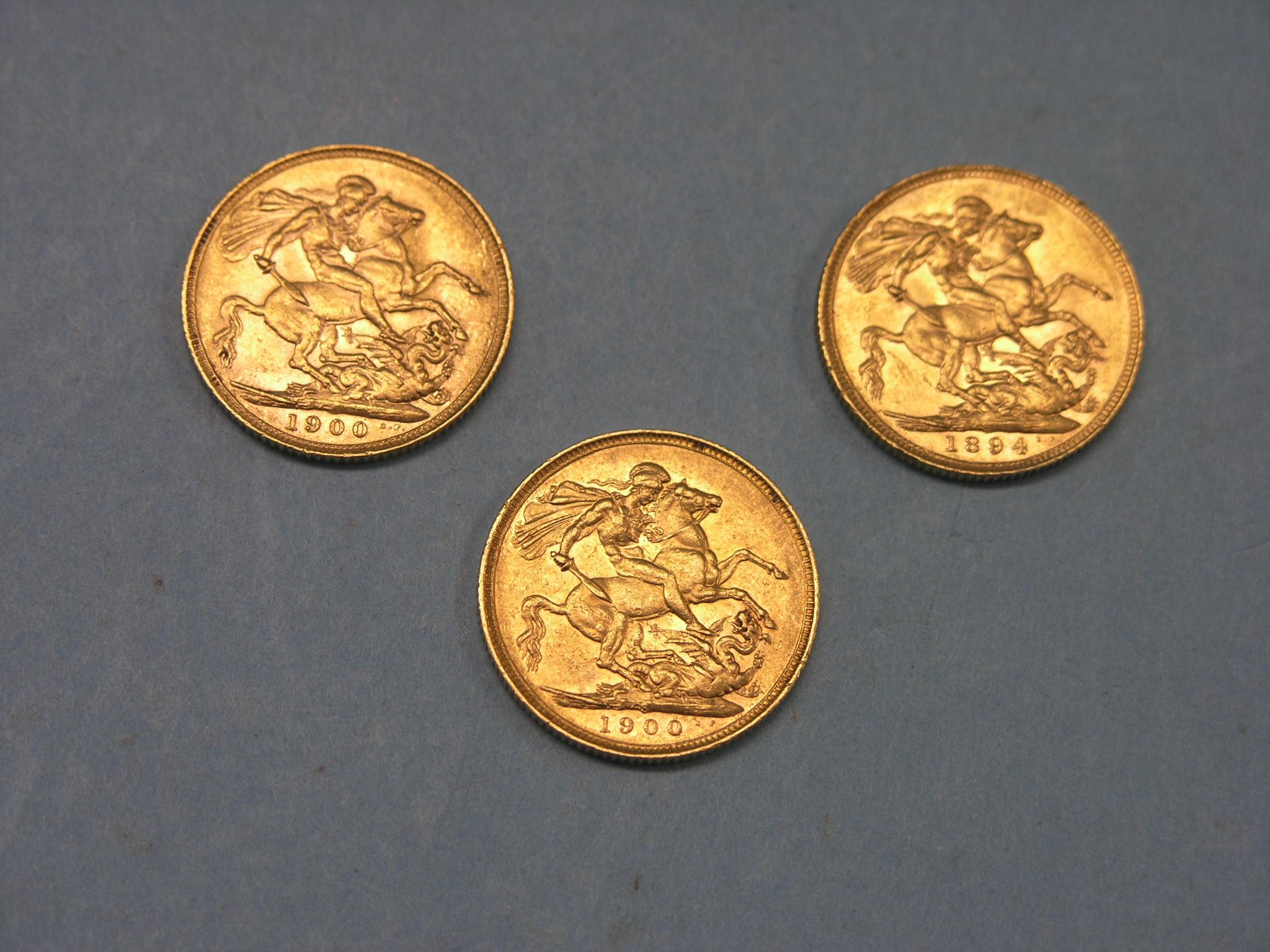 Appraisal: Three Victorian gold sovereigns