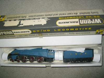 Appraisal: Wrenn W L N E R A Mallard in blue