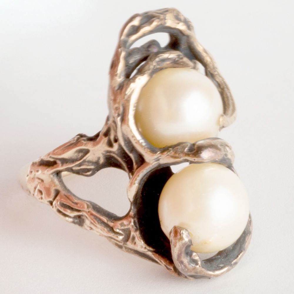 Appraisal: k Gold and Pearl Ring Stamped ' k' together with