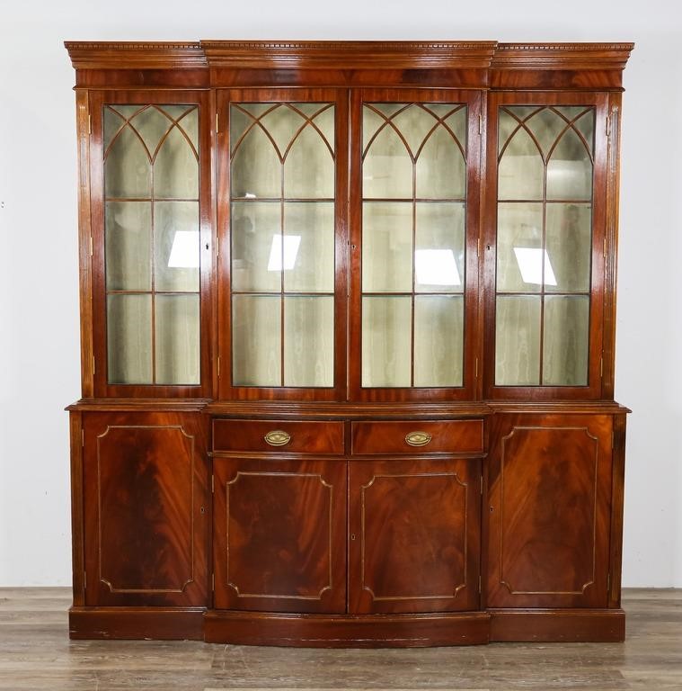 Appraisal: Hepplewhite style breakfront cabinet Late th century Glazed doors glass