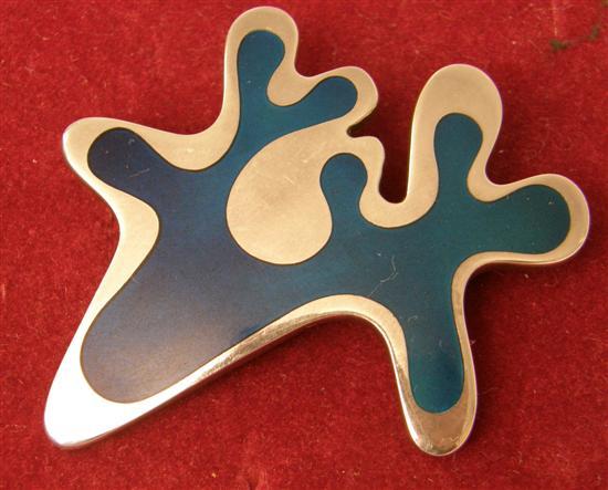 Appraisal: GEORGE JENSEN abstract enamel and silver brooch