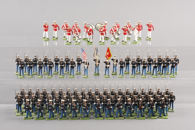 Appraisal: Lot of assorted Britains US Marines includes marching figures color