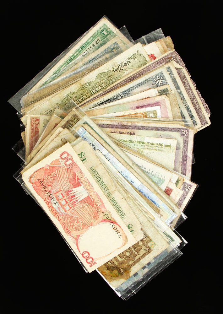 Appraisal: - Bank Notes Lot of bank notes to include China