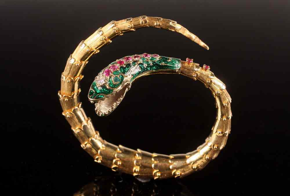 Appraisal: BRACELET - Vintage handmade K gold articulated enamel and gem