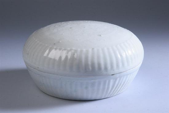 Appraisal: CHINESE WHITE GLAZED PORCELAIN BOX AND COVER Northern Song dynasty