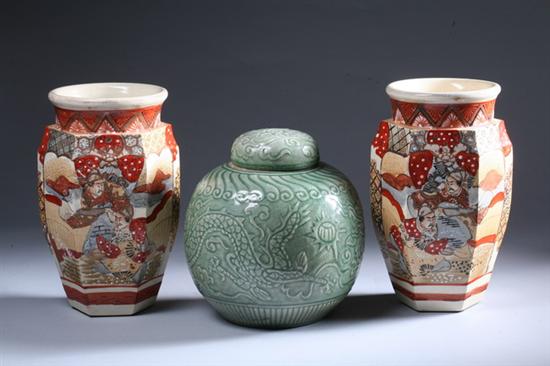 Appraisal: PAIR JAPANESE SATSUMA EARTHENWARE VASES early th century Samurai decoration