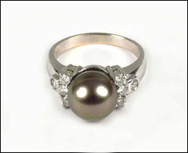 Appraisal: BLACK PEARL DIAMOND AND KARAT WHITE GOLD RING Pearl is