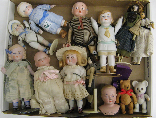 Appraisal: COLLECTION OF MINIATURE DOLLS AND FIGURES pieces including an all