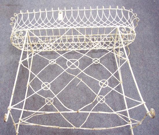 Appraisal: Wire work plant stand cm wide