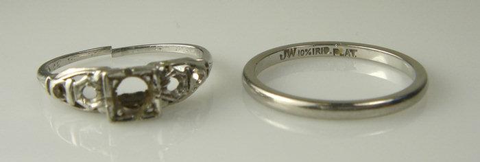 Appraisal: Platinum wedding set no stones dwt size engagement ring is