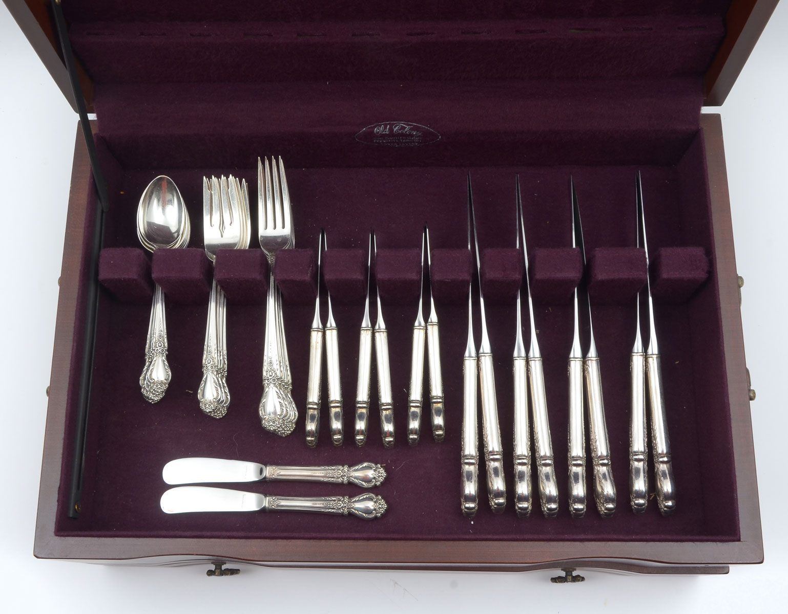 Appraisal: PIECE INTERNATIONAL STERLING BROCADE FLATWARE Approx troy ounces Comprising spoons