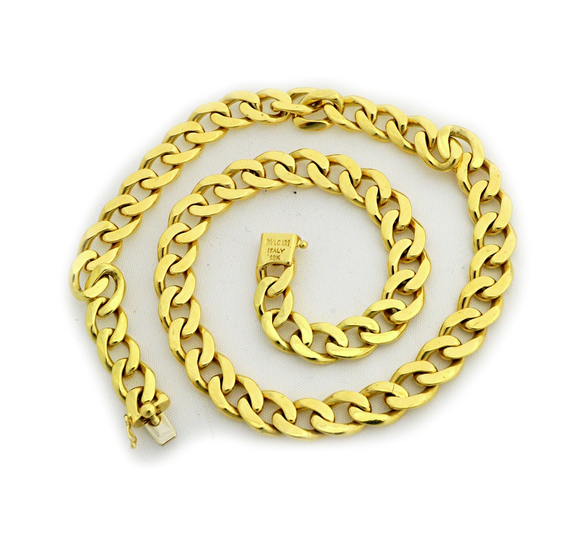 Appraisal: A Bvlgari gold necklace in a uniform curb link design