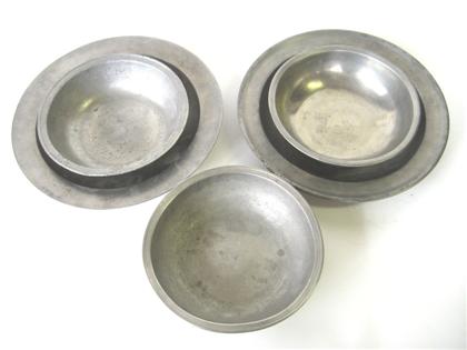 Appraisal: Two pewter deep dishes and three pewter basins england th