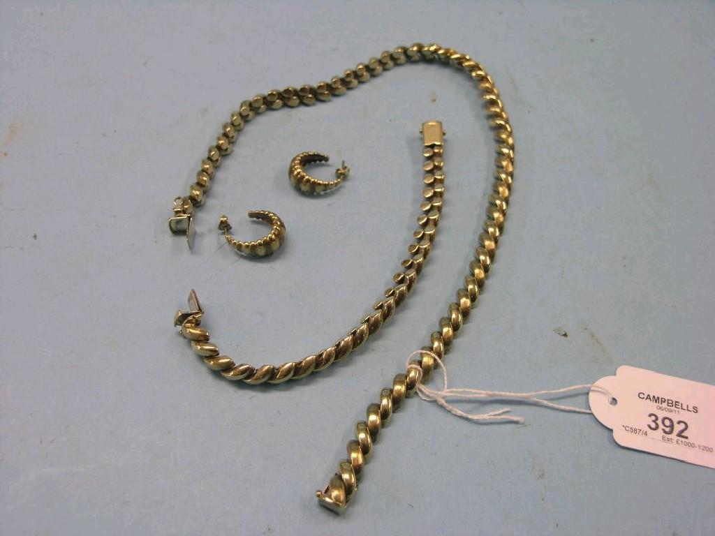 Appraisal: A ct gold necklace grams a matching bracelet grams and