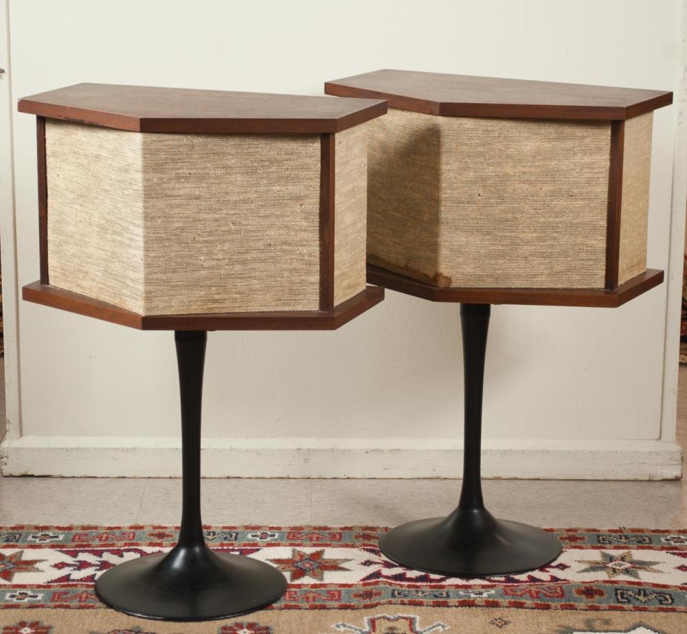 Appraisal: A PAIR OF VINTAGE BOSE FLOOR SPEAKERS WITH STANDS Bose