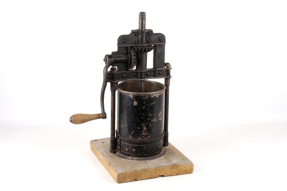 Appraisal: Mechanical Iron Fruit Wine Press c Early 's For your