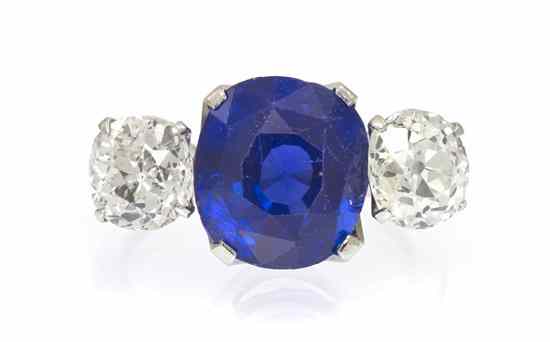 Appraisal: An Karat White Gold Sapphire and Diamond Ring containing one