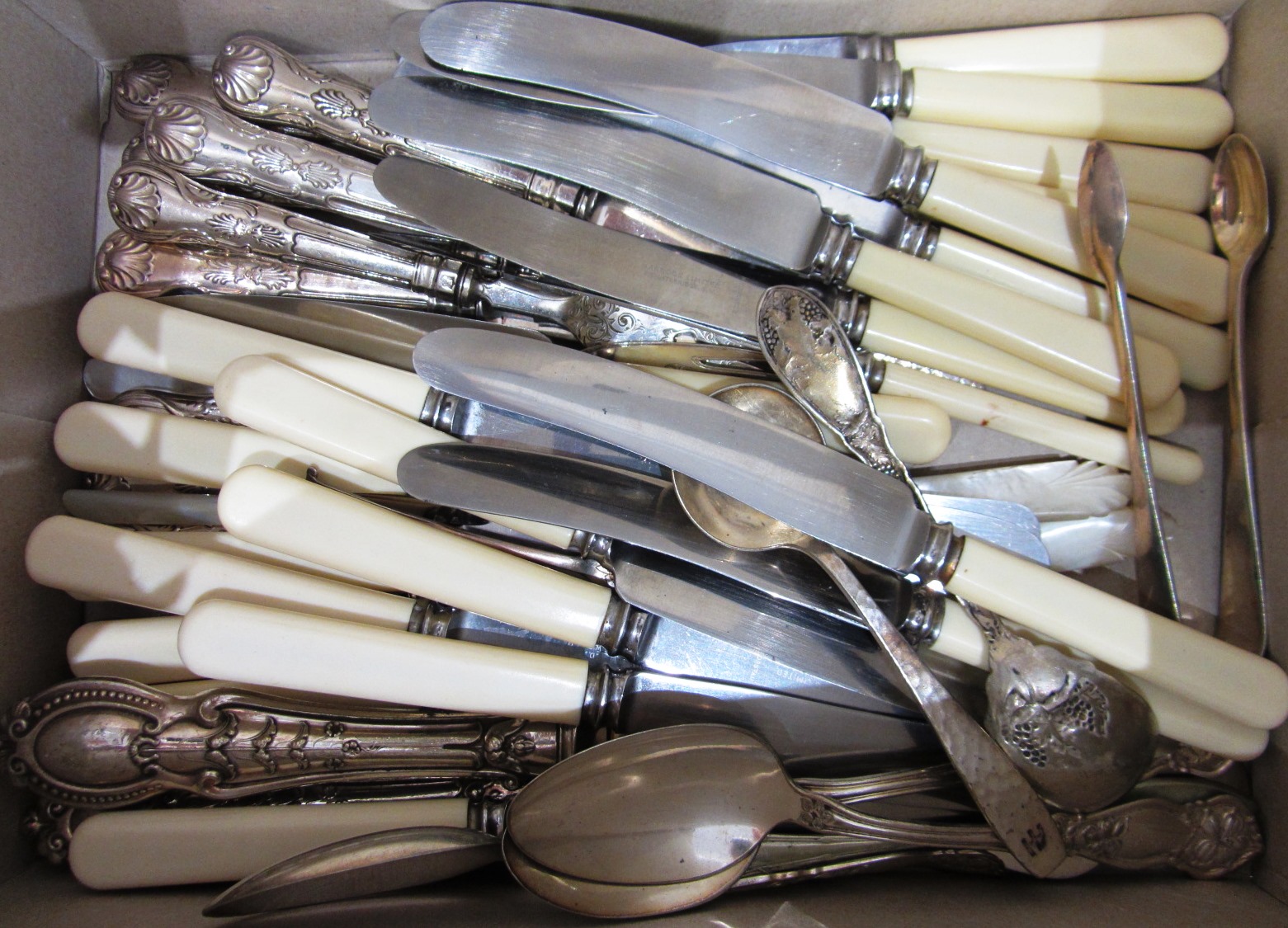 Appraisal: Silver flatware comprising a pair of small salt spoons Birmingham