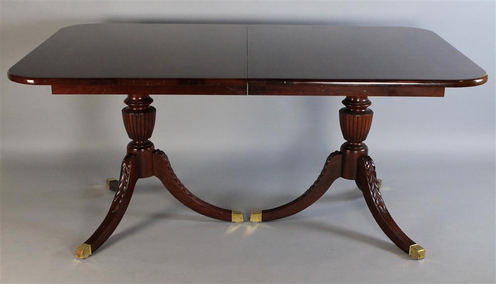 Appraisal: REGENCY STYLE DOUBLE PEDESTAL MAHOGANY DINING TABLE WITH THREE LEAVES