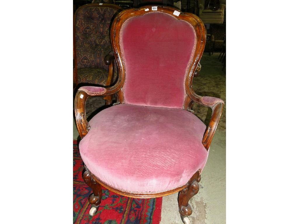 Appraisal: A Victorian spoon back drawing room chair with upholstered seat