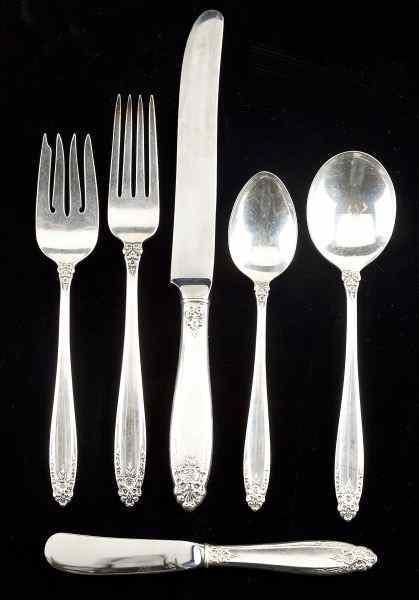 Appraisal: International ''Prelude'' Sterling Silver Flatware pieces including knives in forks