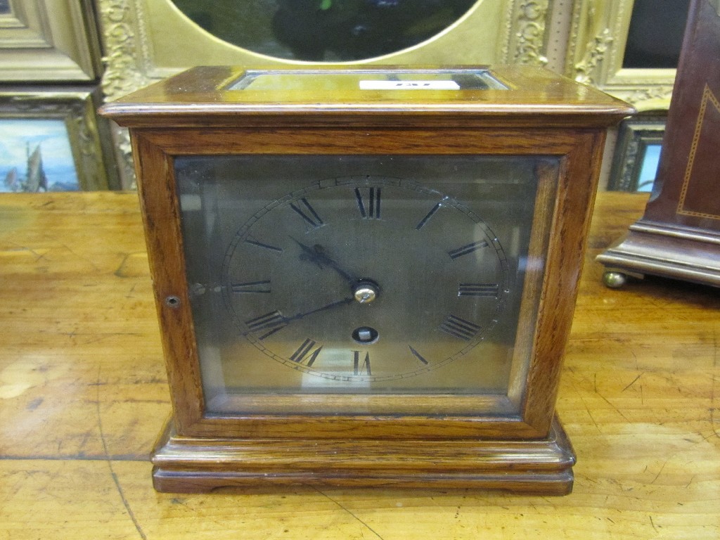 Appraisal: Edwardian oak cased mantel clock