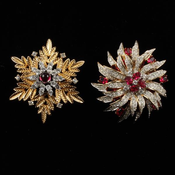 Appraisal: Jomaz pc Snowflake Diamante Starburst Brooch Pins W