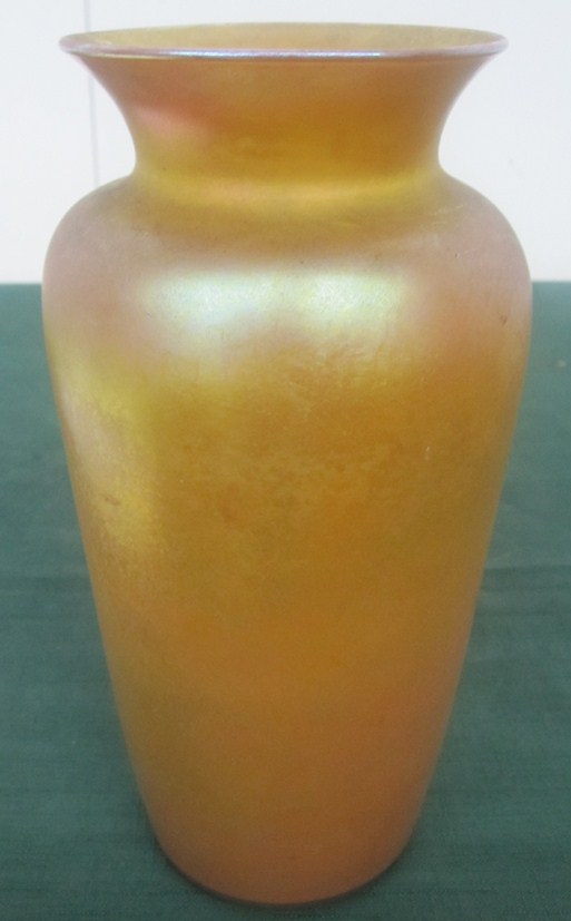 Appraisal: QUEZAL ART GLASS VASE Iridescent gold finish Signed H Very