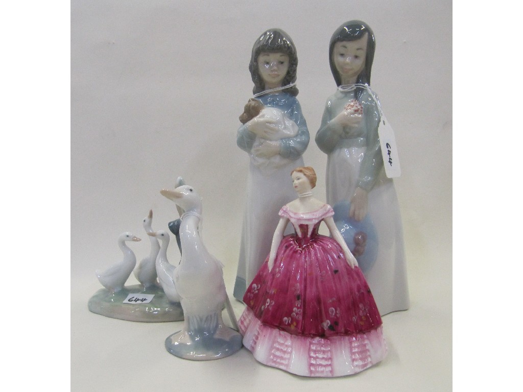 Appraisal: Coalport figure Lladro goose and three Nao figures