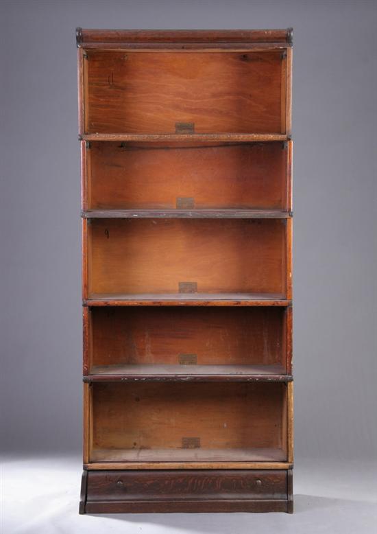 Appraisal: FIVE-PANEL OAK BARRISTER BOOKCASE early th century Rectangular case with