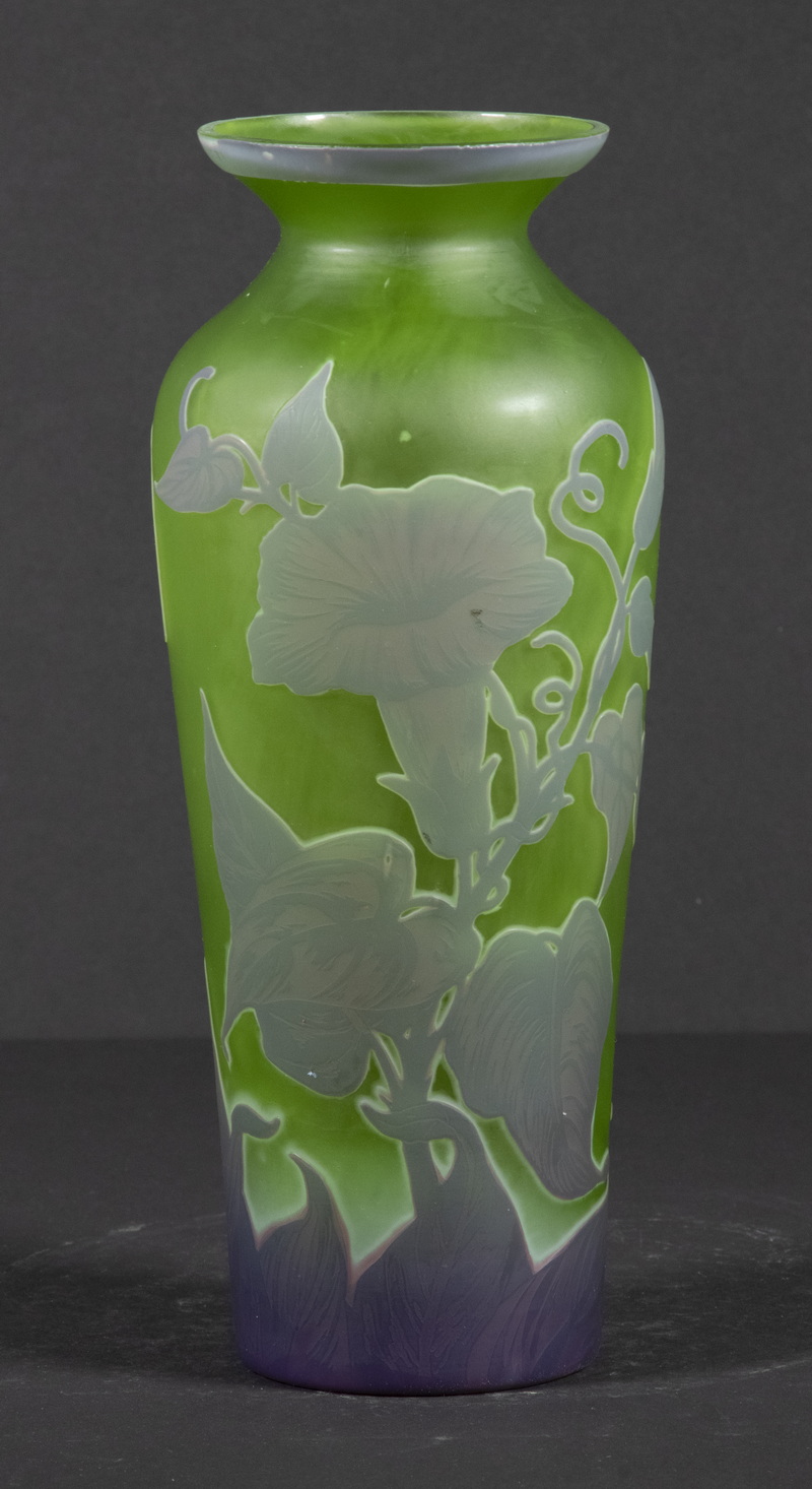 Appraisal: WILHELM KRALIK SOHNE CAMEO GLASS VASE SIGNED D'AURYS CIRCA S