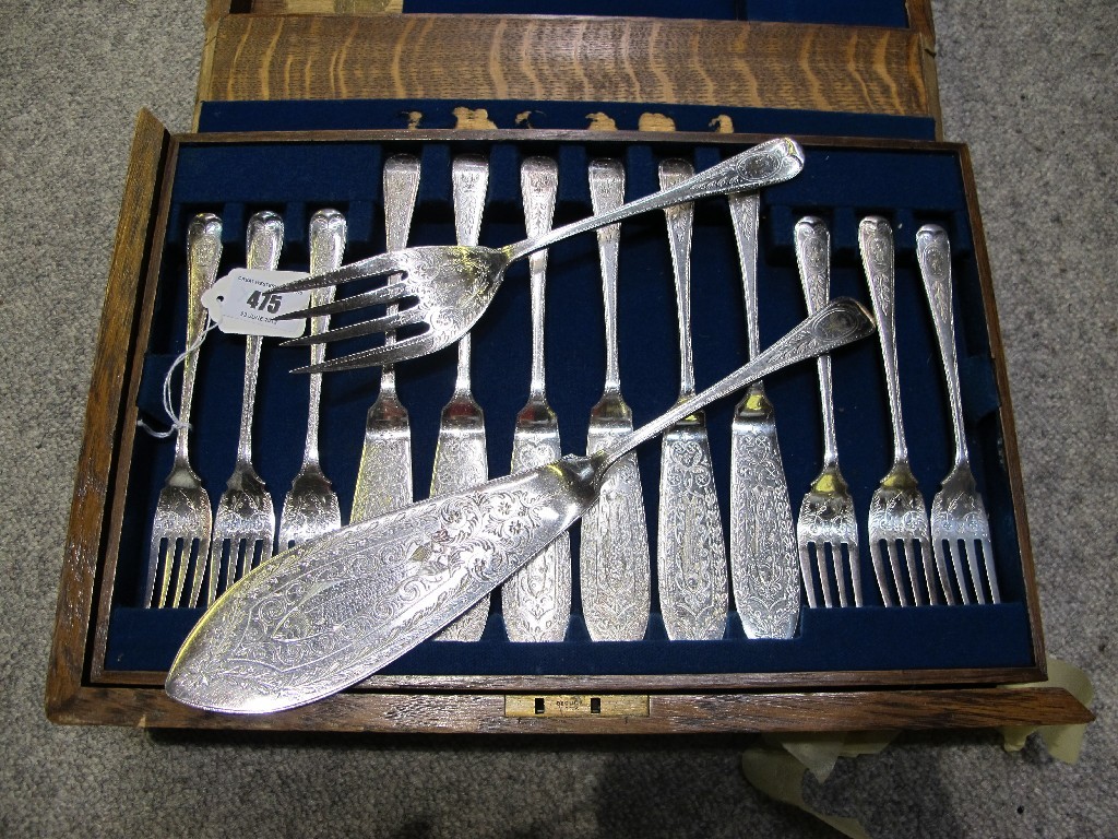 Appraisal: An oak canteen of fish cutlery piece