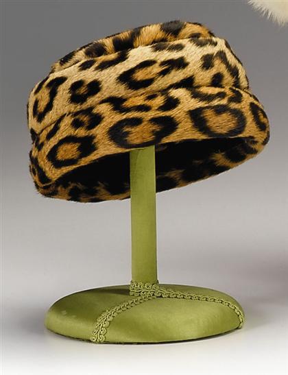 Appraisal: Bergdorf Goodman leopard hat s Pyramid-stacked pillbox labeled Made to