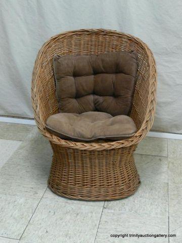 Appraisal: Wicker Rattan Indoor Outdoor Side Chair Solid comfortable chair with