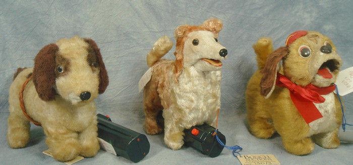 Appraisal: Battery Operated vintage Dog lot set of three have not