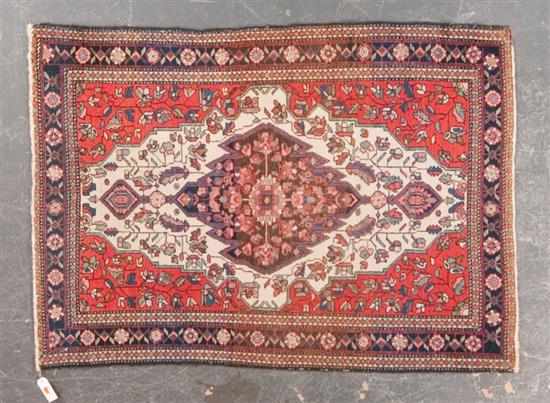 Appraisal: Semi-antique Hamadan rug Iran circa x Estimate - Good condition