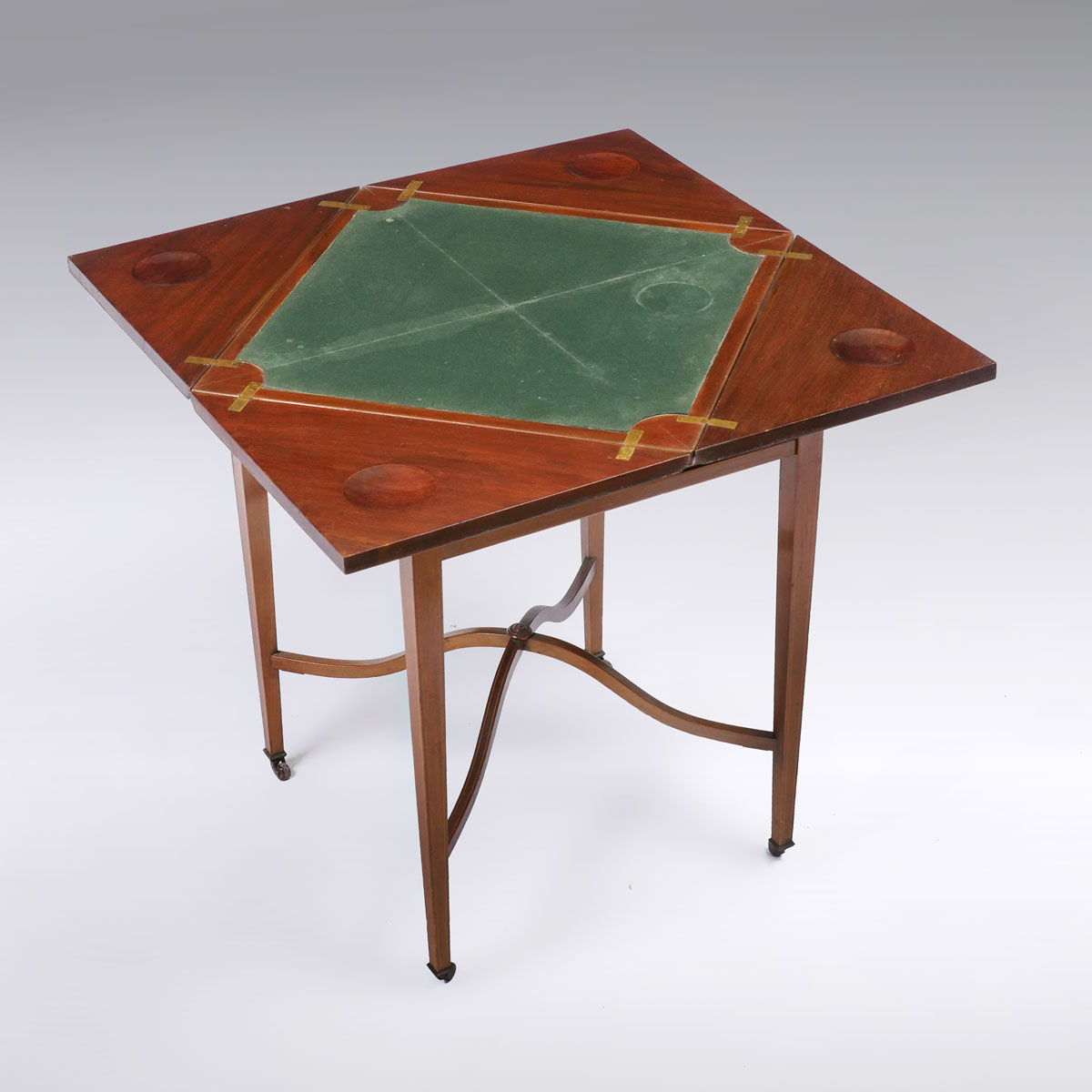 Appraisal: ENVELOPE GAME TABLE Single drawer envelope gaming table Top surface